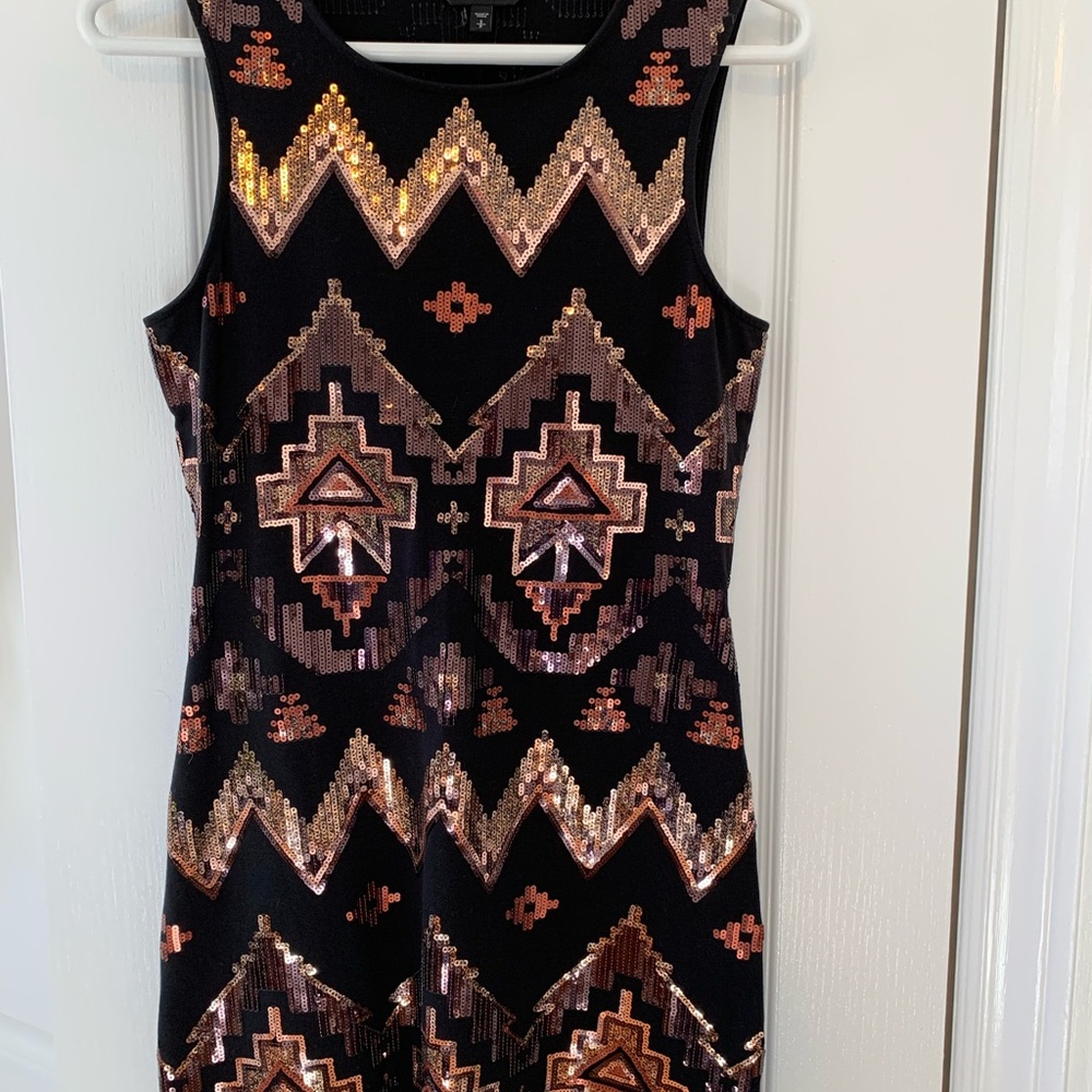Brown black and gold sequin pull on express dress size small